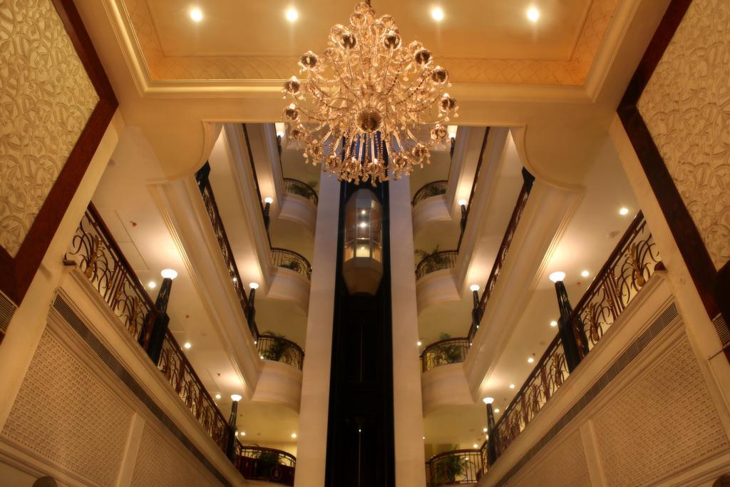 Royal Fort Hotel Visakhapatnam Bagian luar foto
