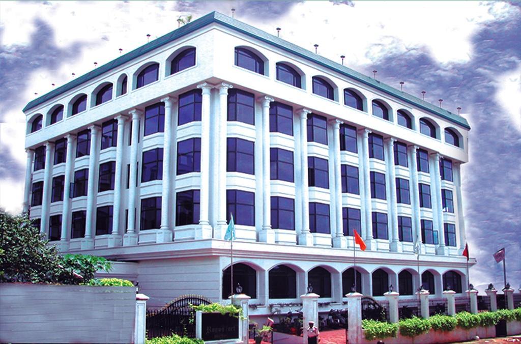 Royal Fort Hotel Visakhapatnam Bagian luar foto